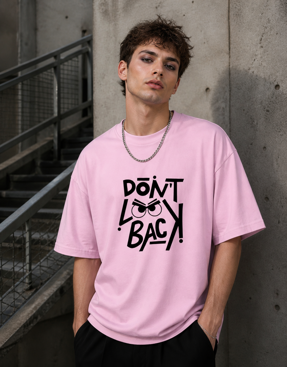 Don't Look Back! Oversized T-Shirt